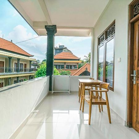 Esty House Hotel Ubud  Ngoại thất bức ảnh