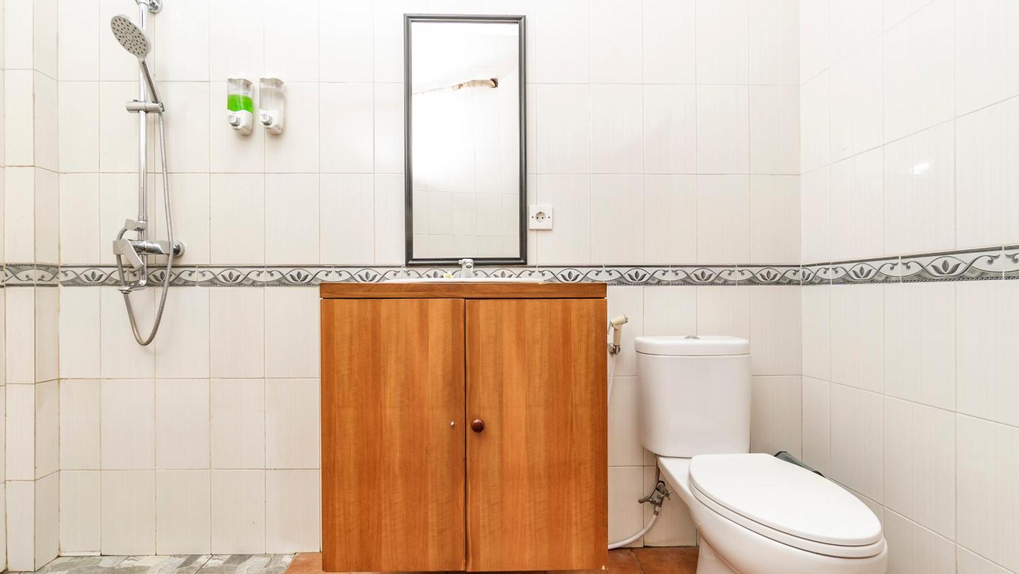 Esty House Hotel Ubud  Ngoại thất bức ảnh