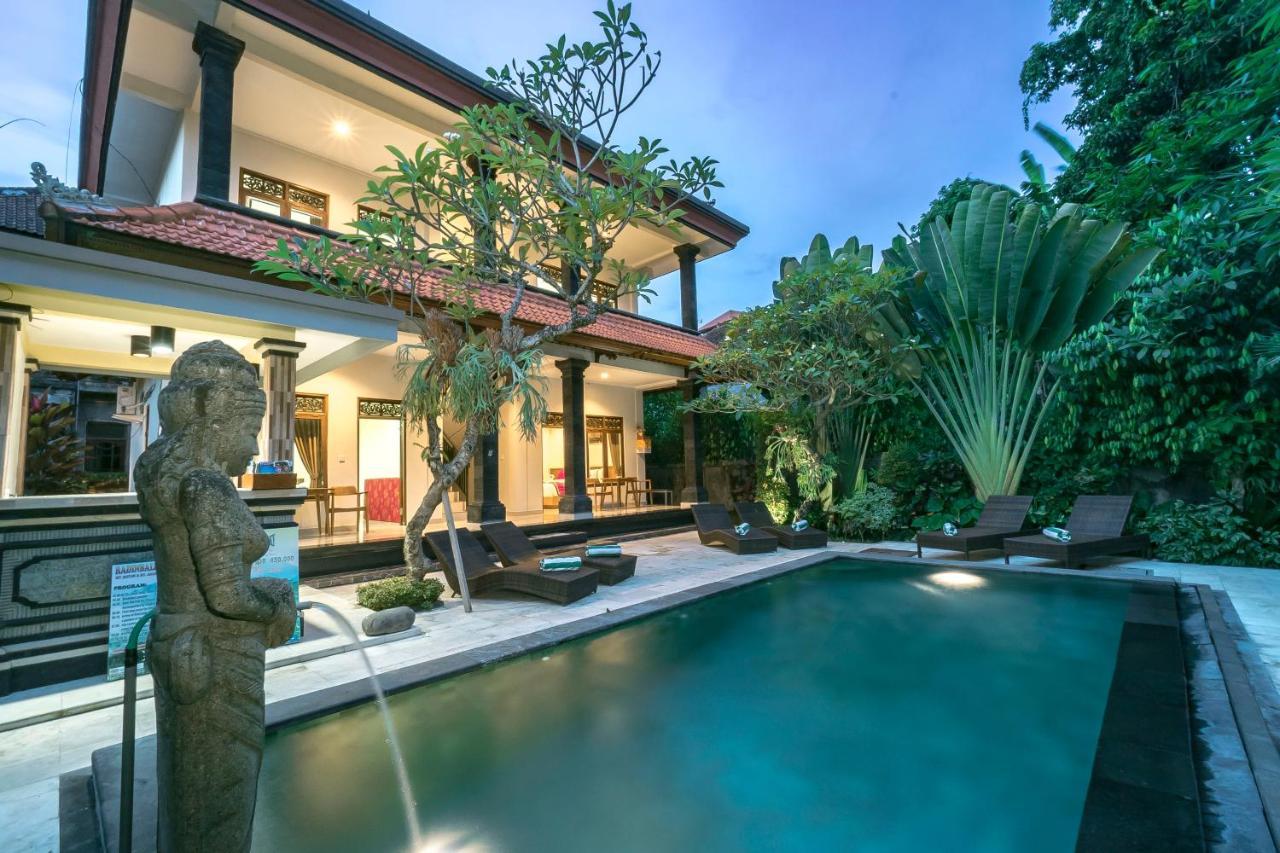 Esty House Hotel Ubud  Ngoại thất bức ảnh