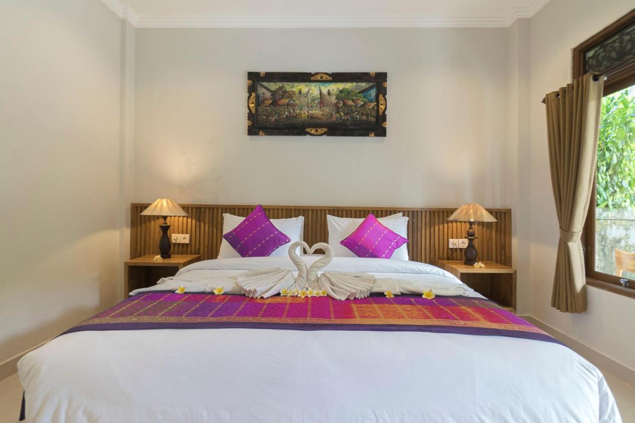 Esty House Hotel Ubud  Ngoại thất bức ảnh