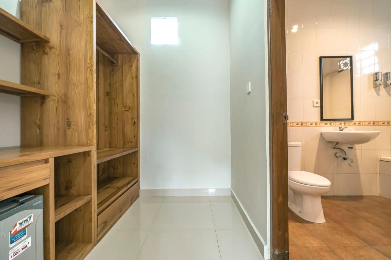 Esty House Hotel Ubud  Ngoại thất bức ảnh