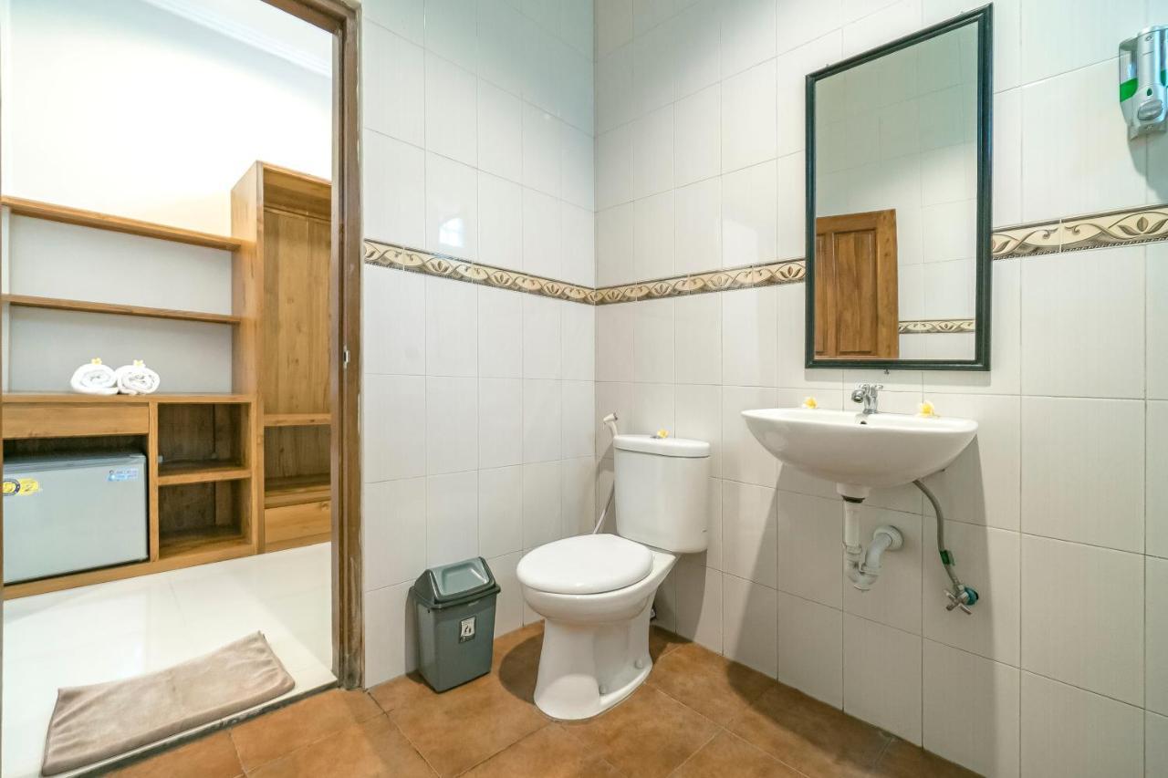 Esty House Hotel Ubud  Ngoại thất bức ảnh