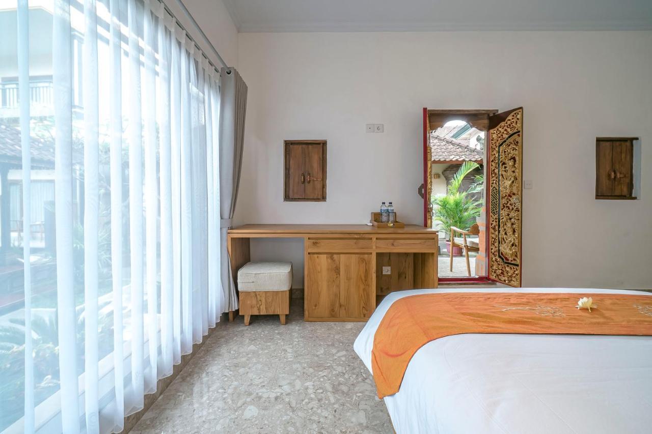 Esty House Hotel Ubud  Ngoại thất bức ảnh